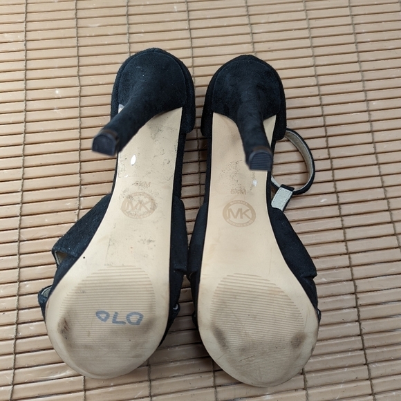Michael Kors women's black suede platform sandals sz 5.5M. 5" heels. 271pm - Picture 10 of 10